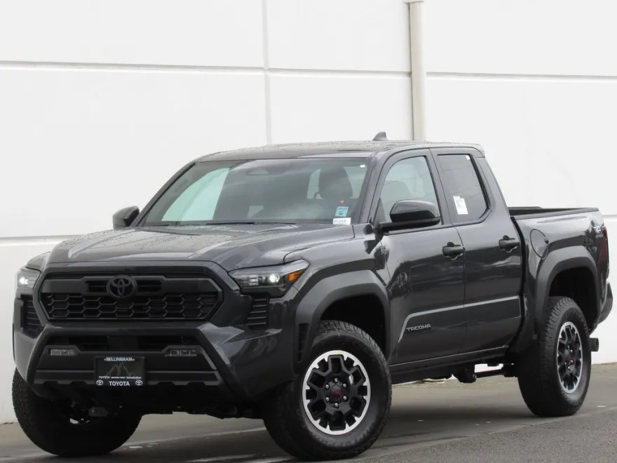 2025 Toyota Tacoma TRD Off-Road Double Cab photo 1