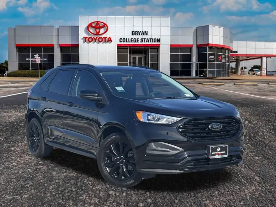 2024 Ford Edge SE photo 1