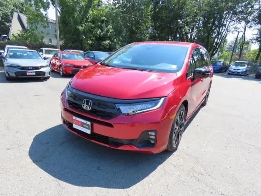 2025 Honda Odyssey photo 1
