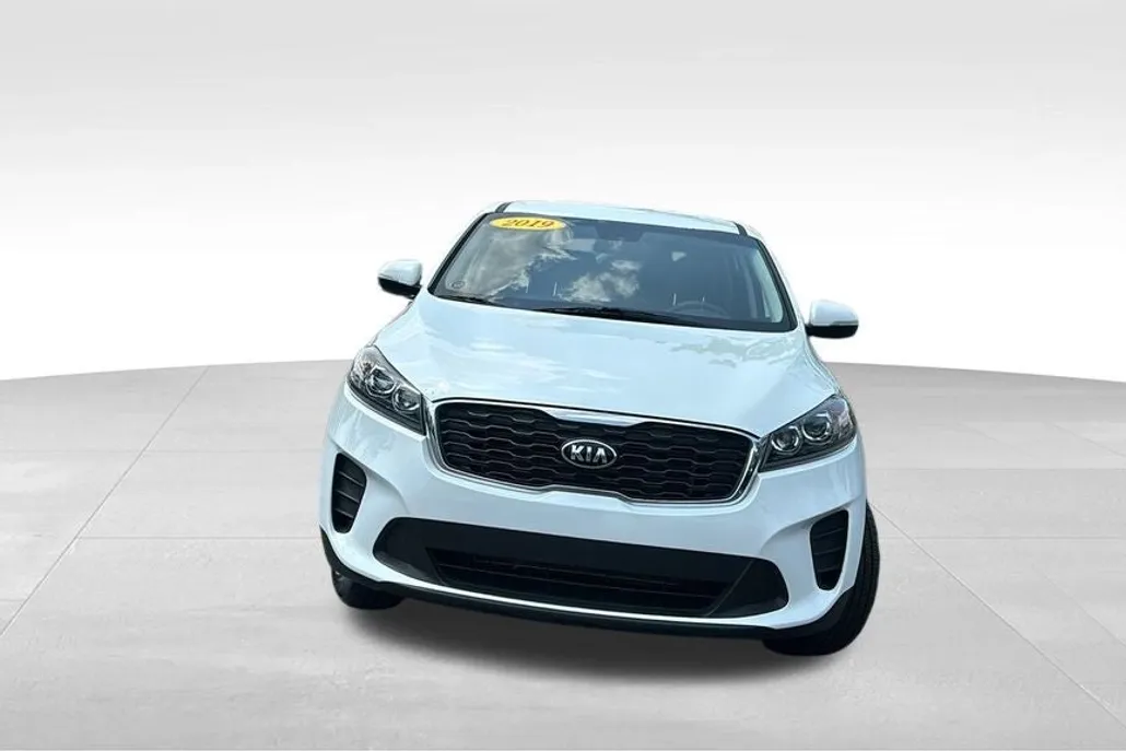 2019 Kia Sorento L photo 1