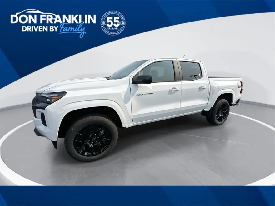 2025 Chevrolet Colorado Z71 photo 1