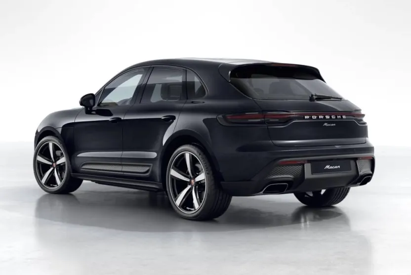 2026 Porsche Macan T photo 1