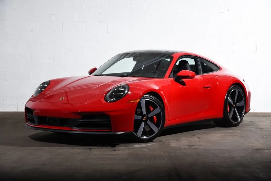 2025 Porsche 911 S photo 1
