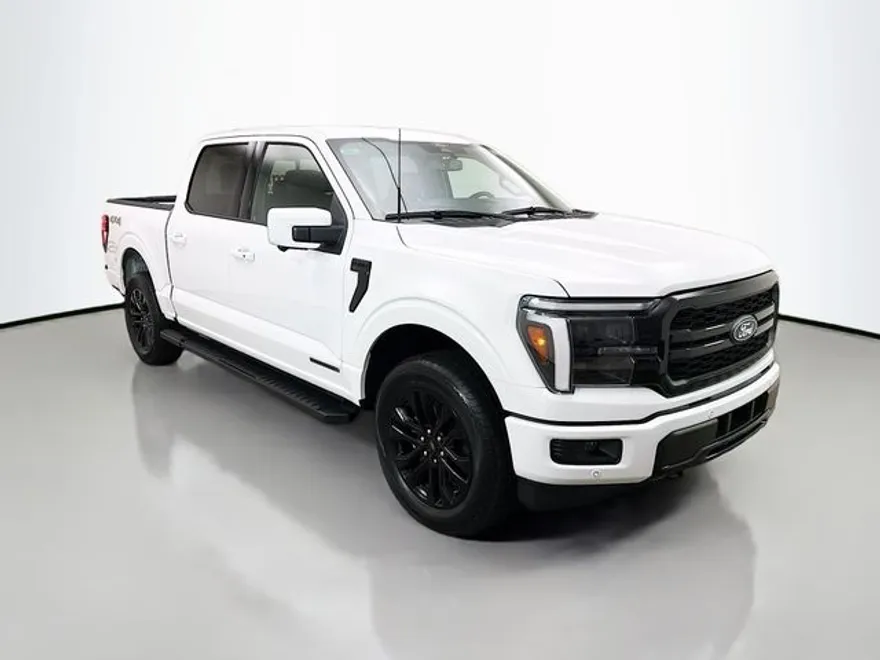2025 Ford F-150 Lariat photo 1