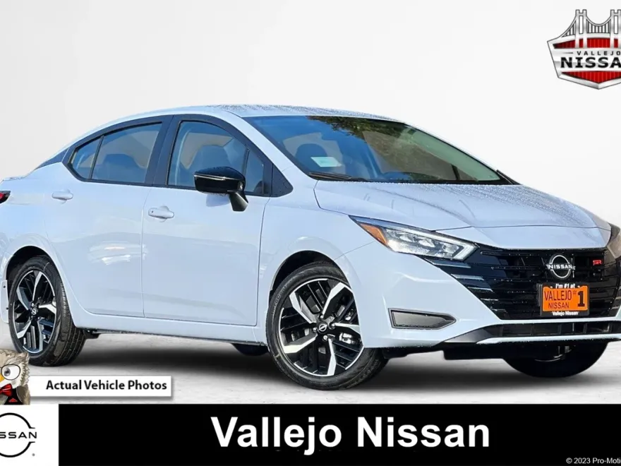 2025 Nissan Versa Sedan SR photo 1
