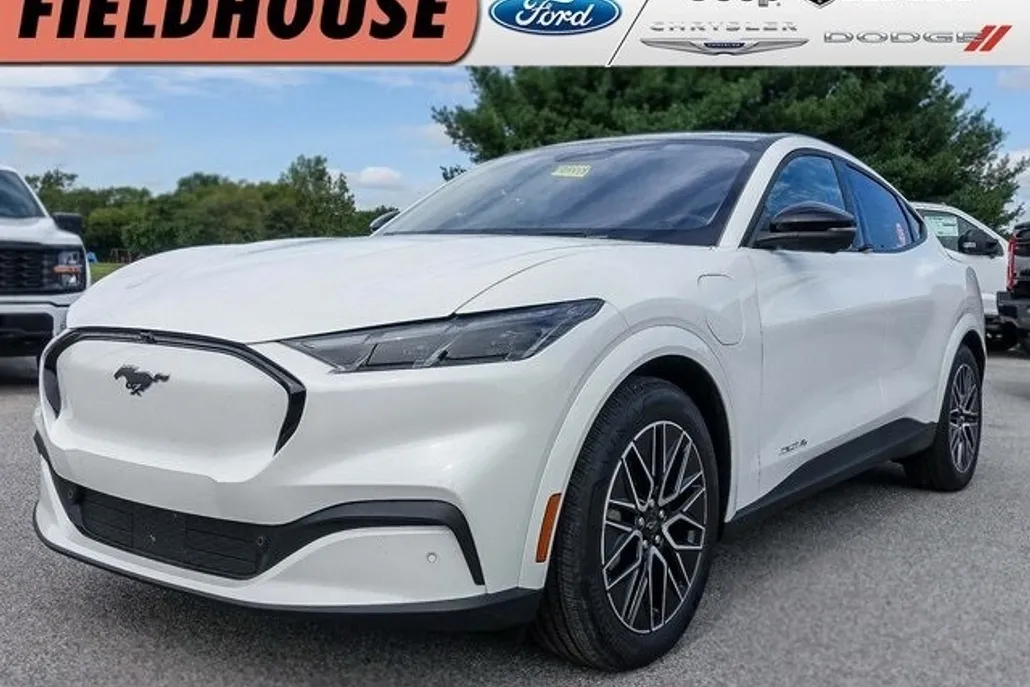 2025 Ford Mustang Mach-E Premium photo 1