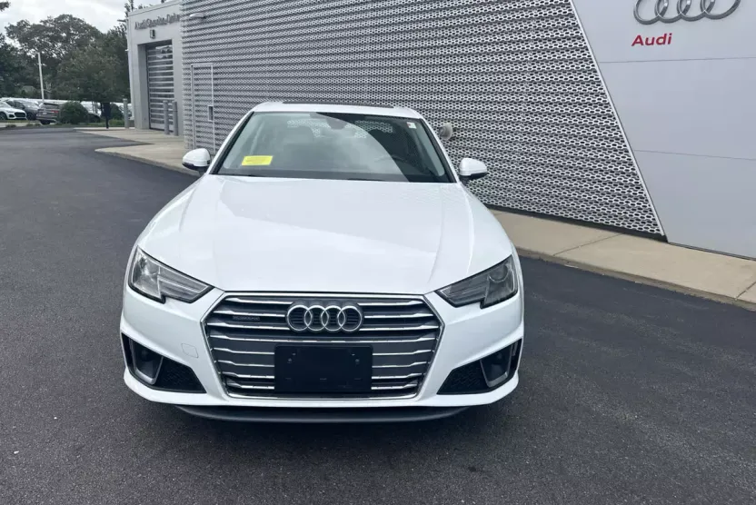 2019 Audi A4 Quattro Premium photo 1