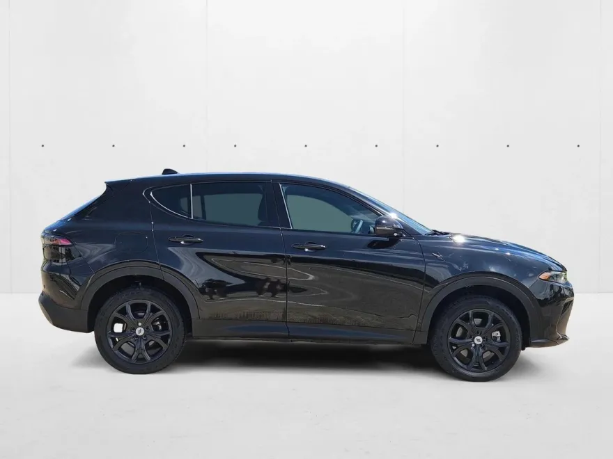 2024 Dodge Hornet GT photo 1