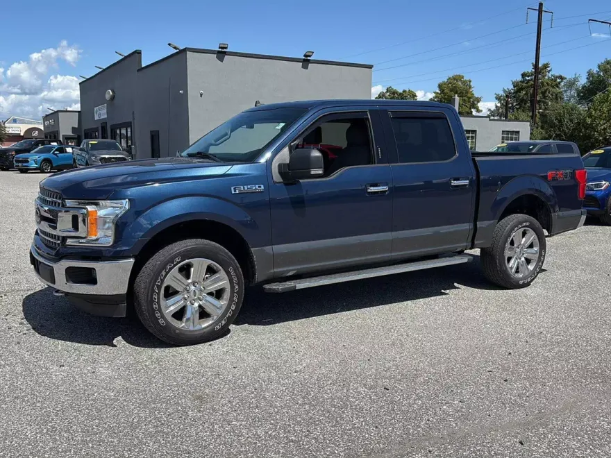 2020 Ford F-150 XLT photo 1