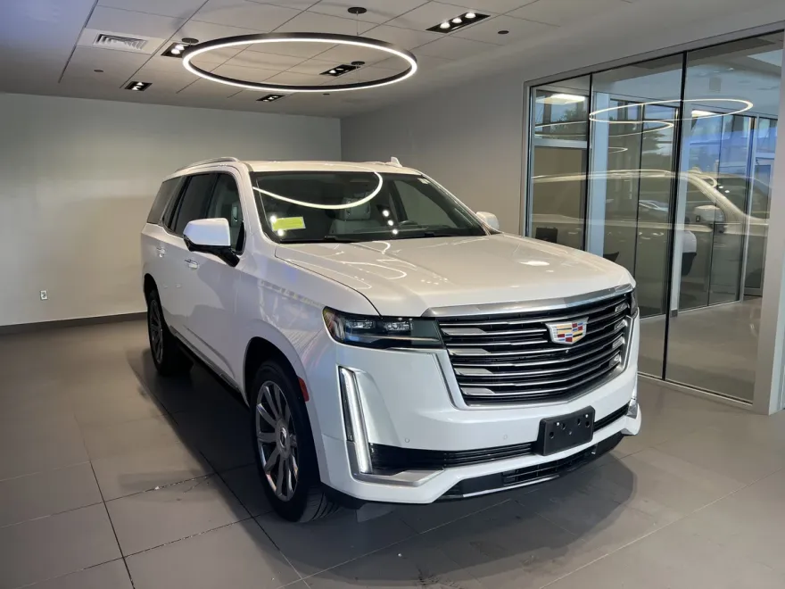 2022 Cadillac Escalade Premium Luxury Platinum photo 1