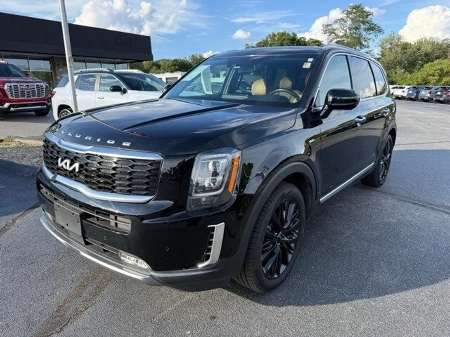 2022 Kia Telluride SX photo 1