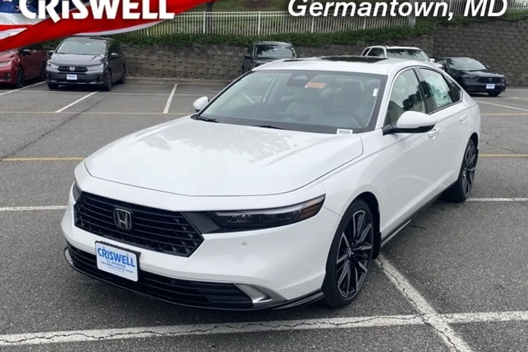 2025 Honda Accord Hybrid Touring photo 1