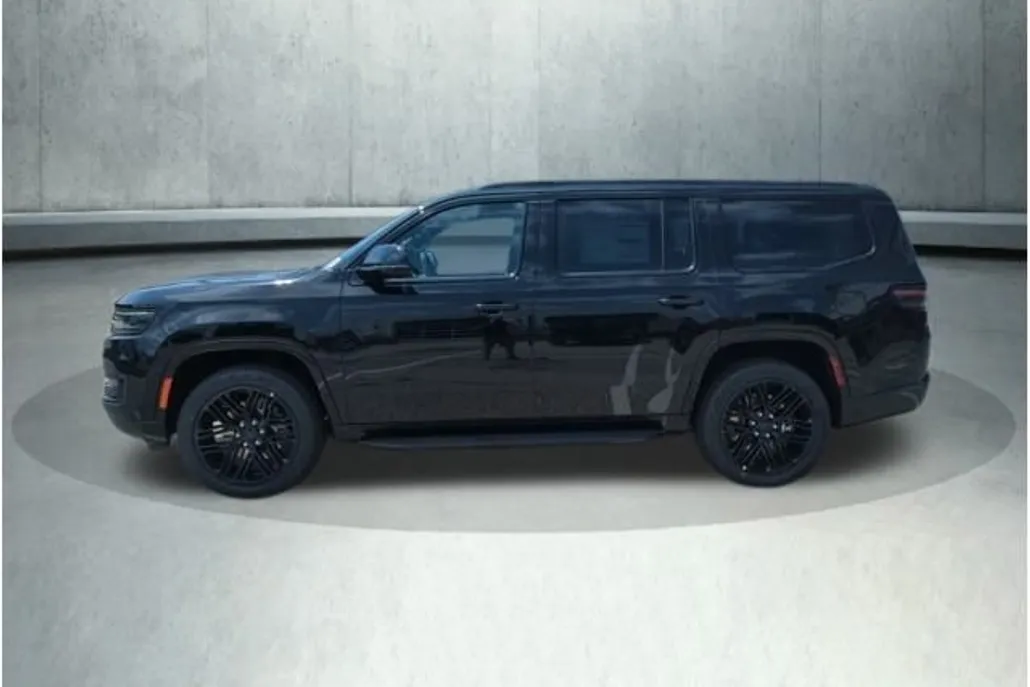 2025 Jeep Wagoneer Series II Carbide photo 1