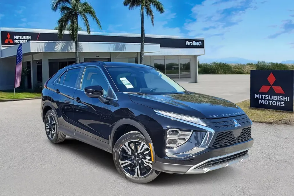 2025 Mitsubishi Eclipse Cross SE photo 1