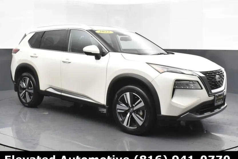 2017 Nissan Rogue SL photo 1