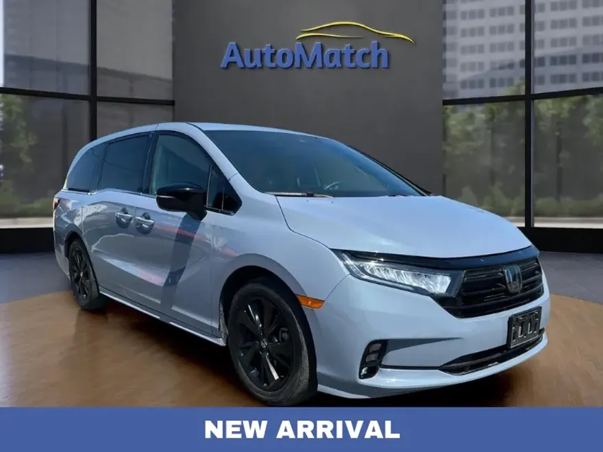 2023 Honda Odyssey Sport photo 1