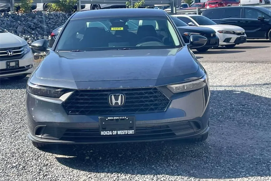 2023 Honda Accord LX photo 1