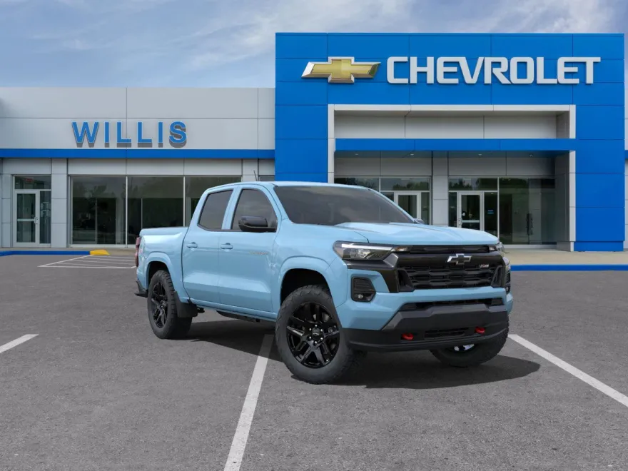 2025 Chevrolet Colorado Z71 photo 1