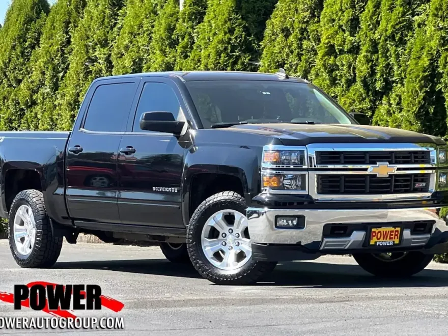 2015 Chevrolet Silverado 1500 LT photo 1