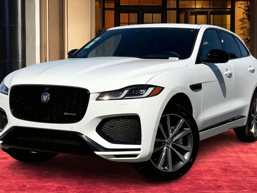 2025 Jaguar F-PACE P250 R-Dynamic S photo 1
