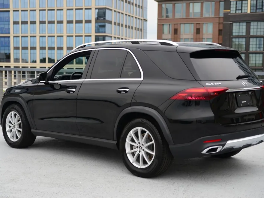 2024 Mercedes Benz GLE 350 photo 1