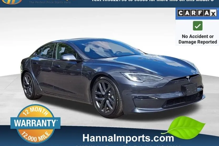 2024 Tesla Model S photo 1