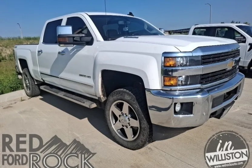 2015 Chevrolet Silverado 2500HD LTZ photo 1
