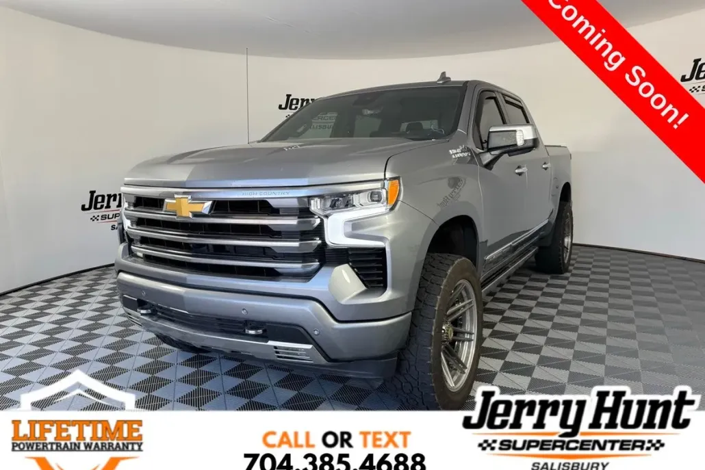 2023 Chevrolet Silverado 1500 High Country photo 1