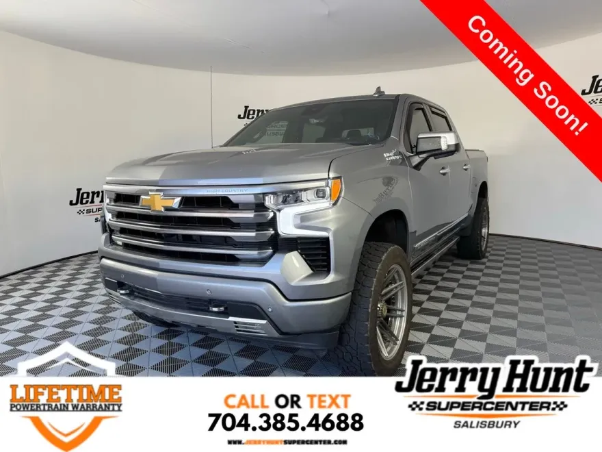 2023 Chevrolet Silverado 1500 High Country photo 1