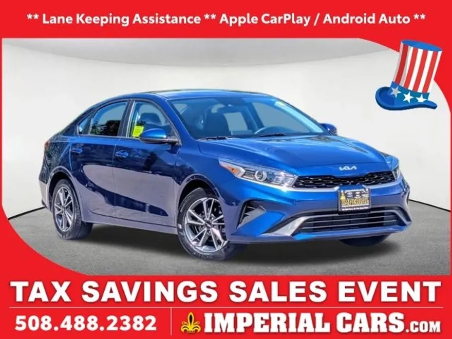 2022 Kia Forte LXS photo 1
