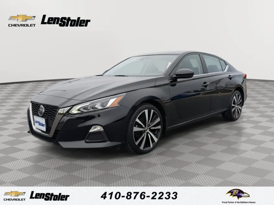 2022 Nissan Altima 2.5 SR photo 1