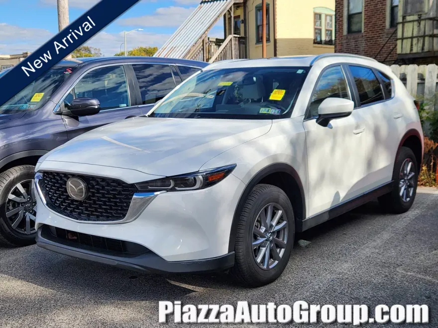 2023 Mazda CX-5 2.5 S Preferred photo 1