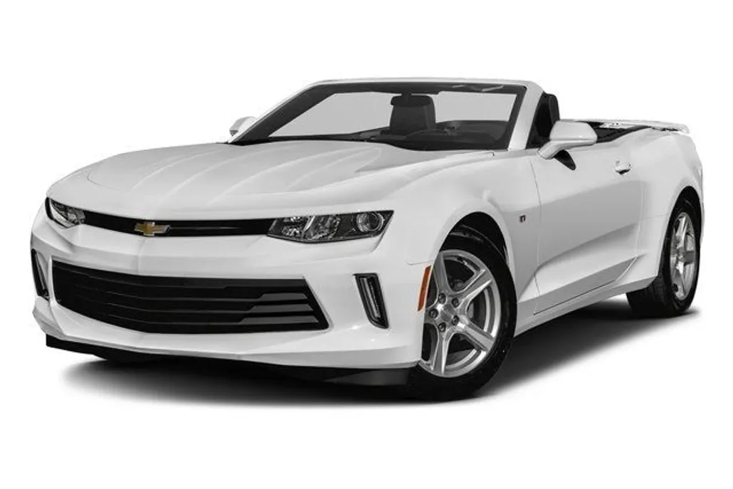2016 Chevrolet Camaro 1LT photo 1