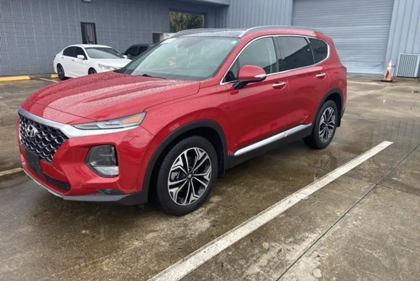 2020 Hyundai Santa Fe SEL photo 1