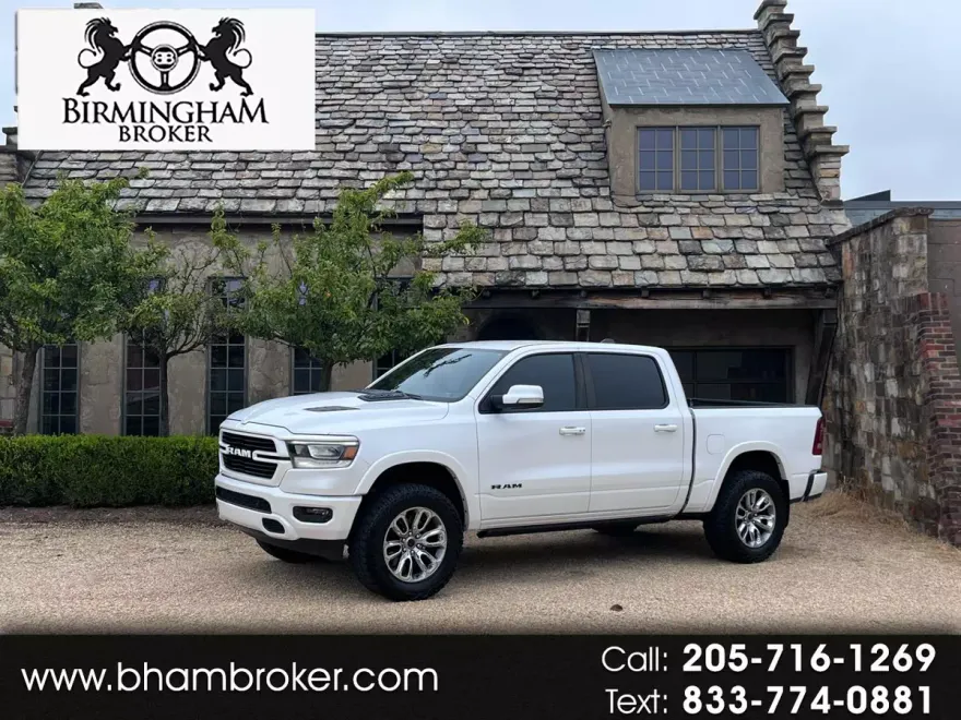 2019 Ram 1500 Laramie photo 1