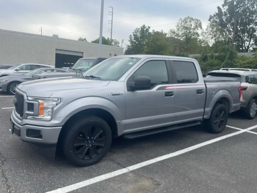 2020 Ford F-150 XL photo 1