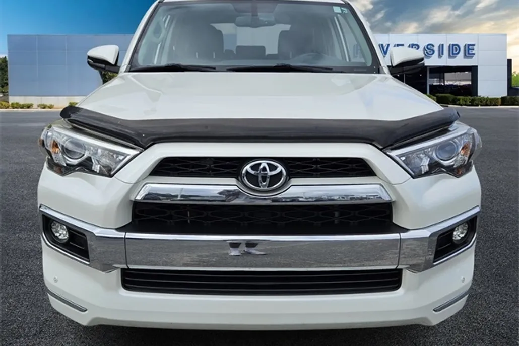 2018 Toyota 4Runner Limited photo 1
