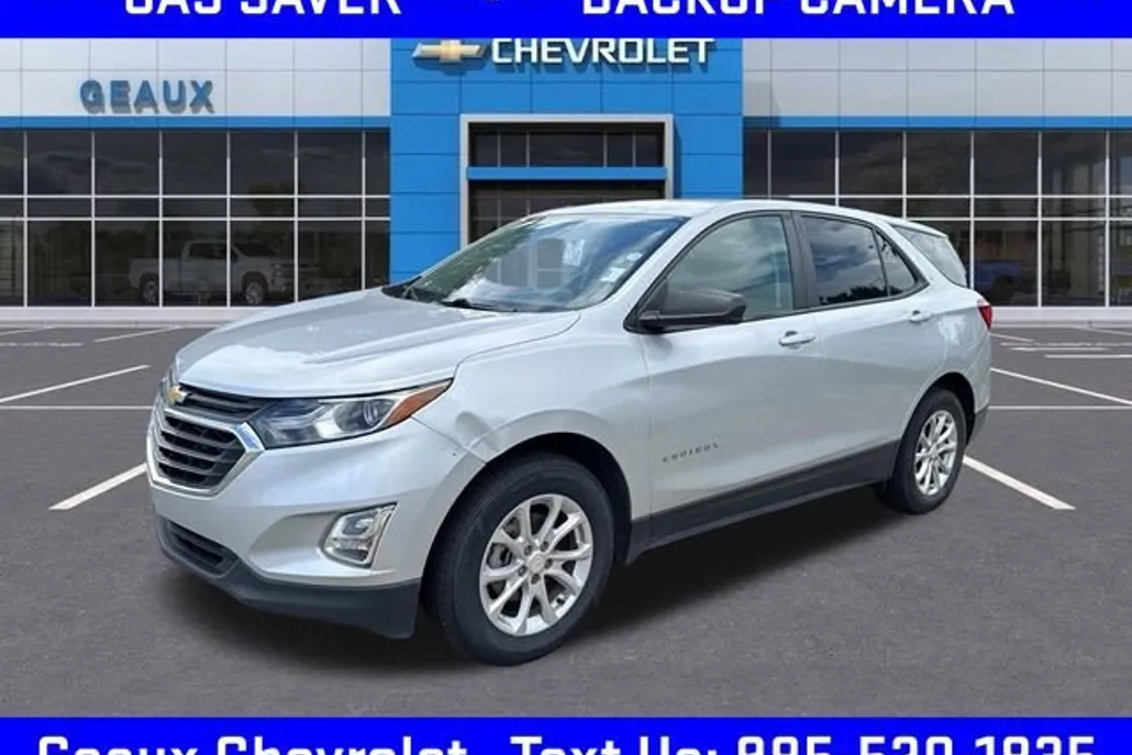 2021 Chevrolet Equinox LS photo 1