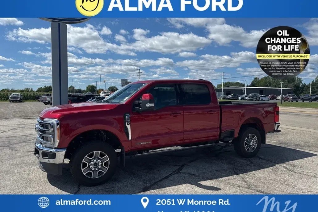 2023 Ford F-250 photo 1