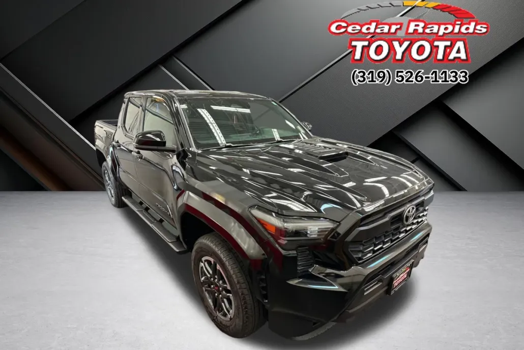 2025 Toyota Tacoma TRD Sport photo 1