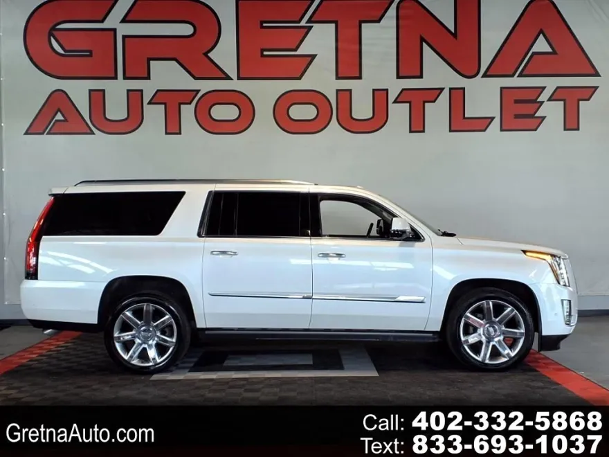 2019 Cadillac Escalade ESV Premium Luxury photo 1