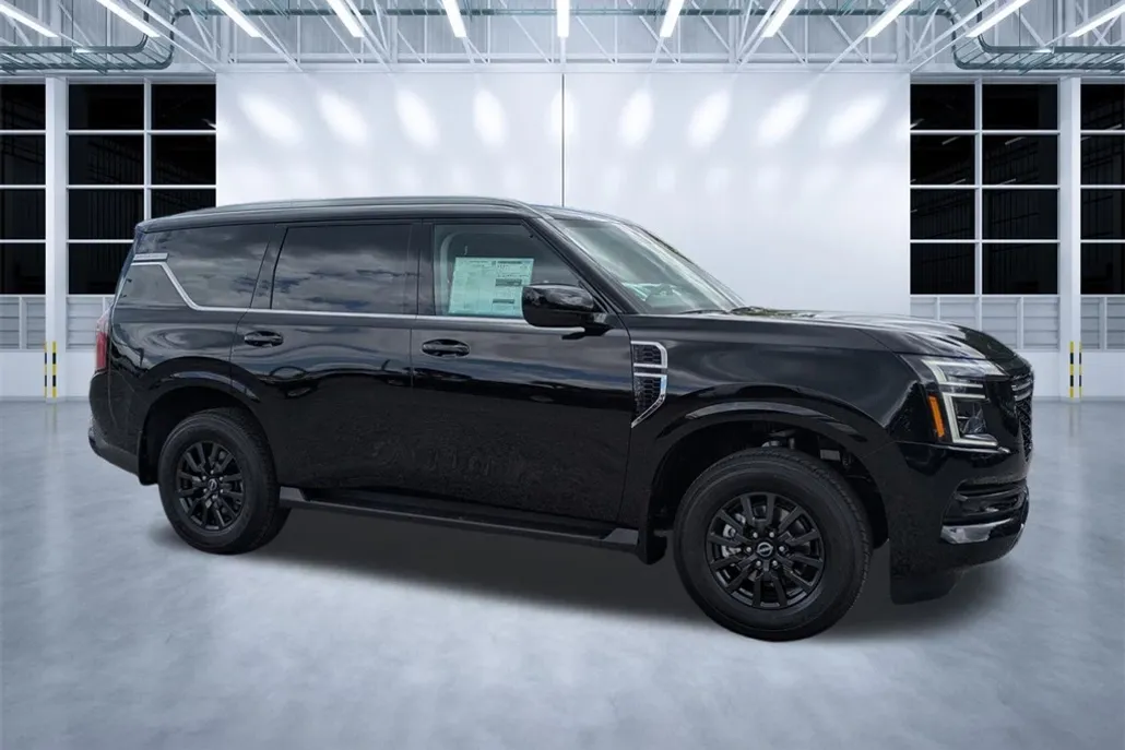 2025 Nissan Armada SV photo 1