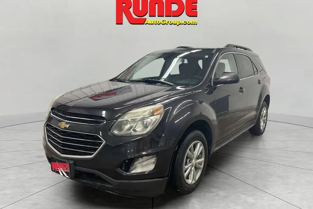 2016 Chevrolet Equinox LT photo 1