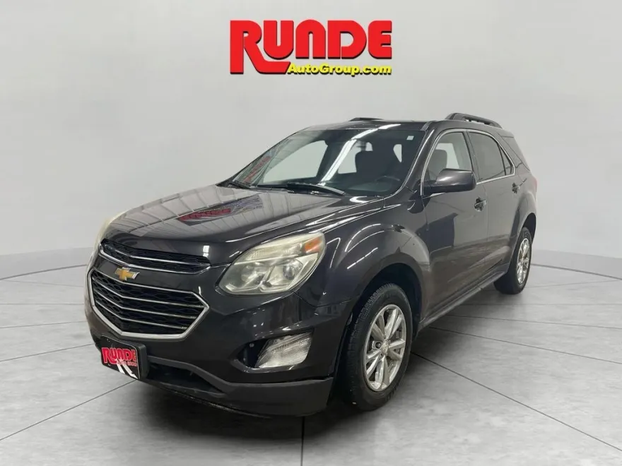 2016 Chevrolet Equinox LT photo 1