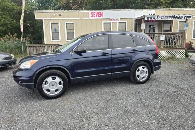 2011 Honda CR-V LX photo 1