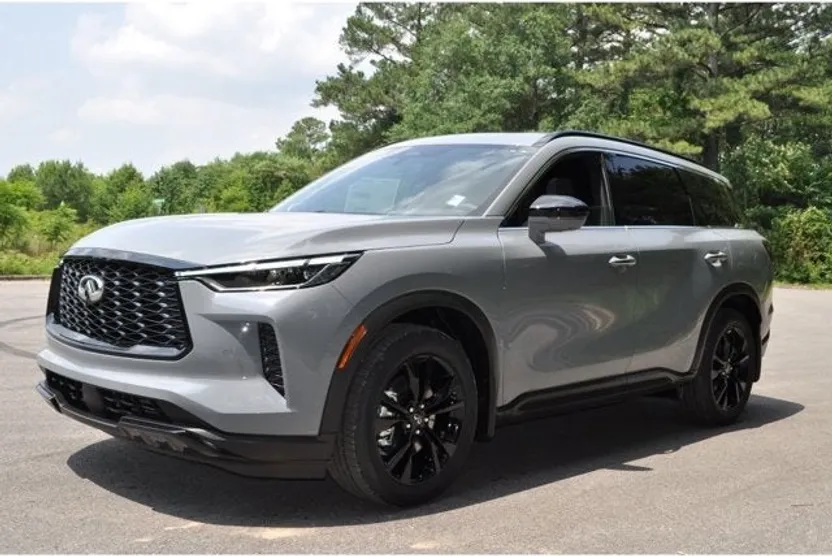 2025 Infiniti QX60 Luxe AWD photo 1