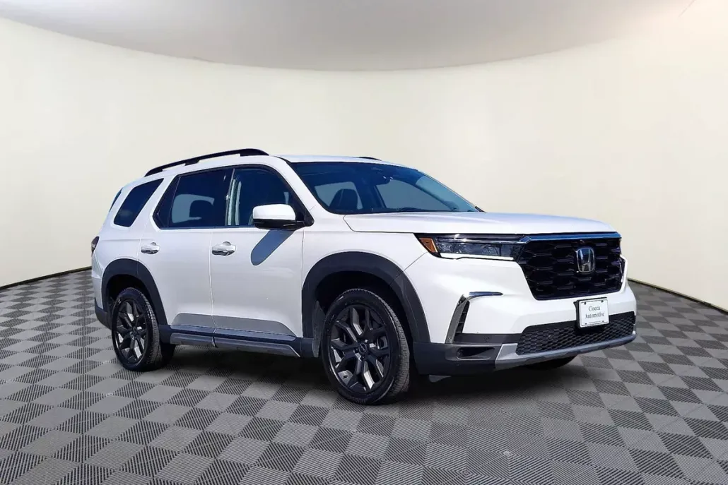 2023 Honda Pilot Elite photo 1