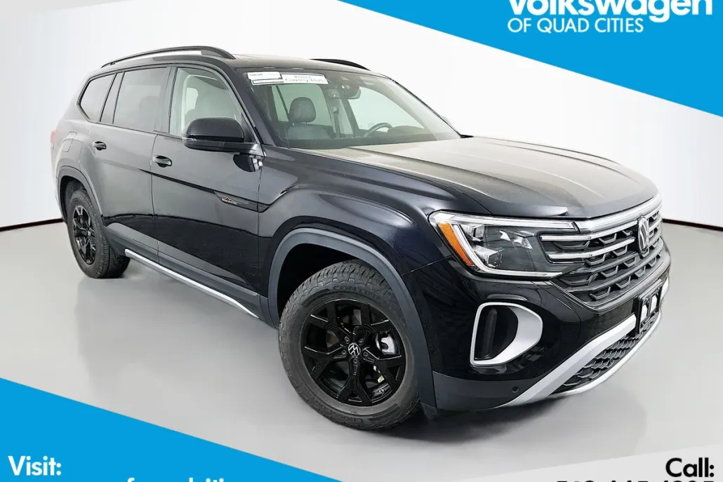 2025 Volkswagen Atlas Peak Edition SE photo 1