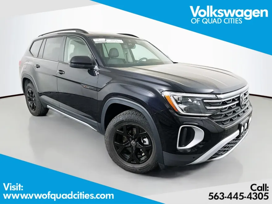 2025 Volkswagen Atlas Peak Edition SE photo 1