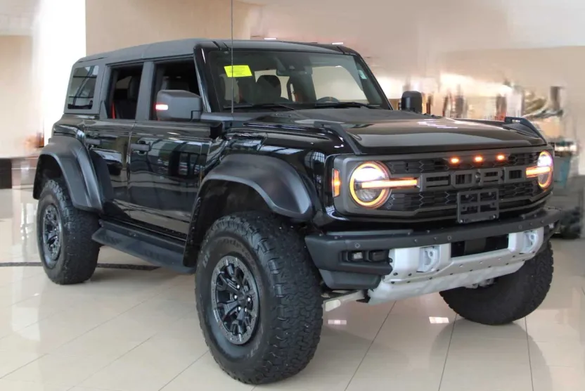 2023 Ford Bronco Raptor photo 1